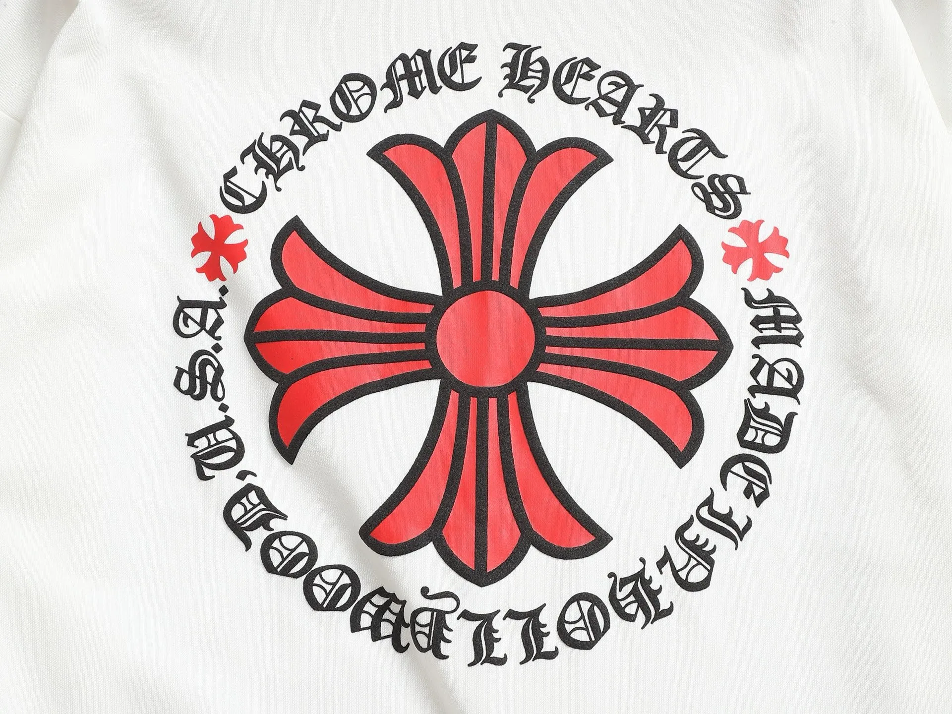 P230 Chrome hearts ch Chrome hearts cross printed round neck sweatshirt, large version, loose and stylish, low version, slim version, upper body and crotch pull, 100% commitment: top quality, not fast food, the highest version on the market, top quality, 420g, 26 custom-dyed double yarn cotton, same style for men and women, complete with three standards. Color: Black White Size: XS-L